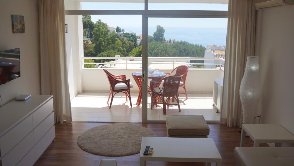 Sea View Apartment In Miraflores Sitio de Calahonda Exterior photo