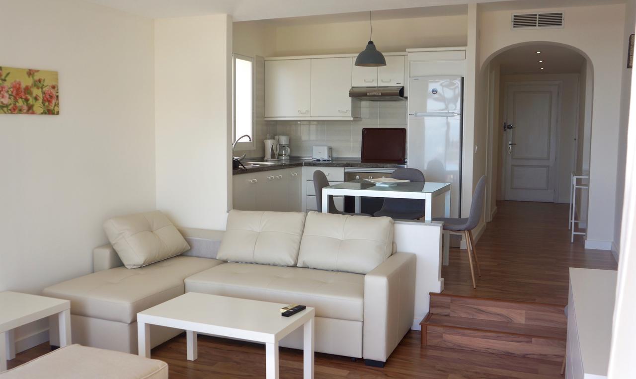 Sea View Apartment In Miraflores Sitio de Calahonda Exterior photo
