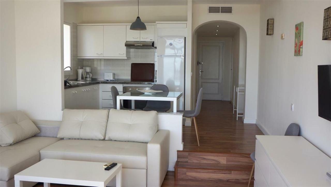 Sea View Apartment In Miraflores Sitio de Calahonda Exterior photo