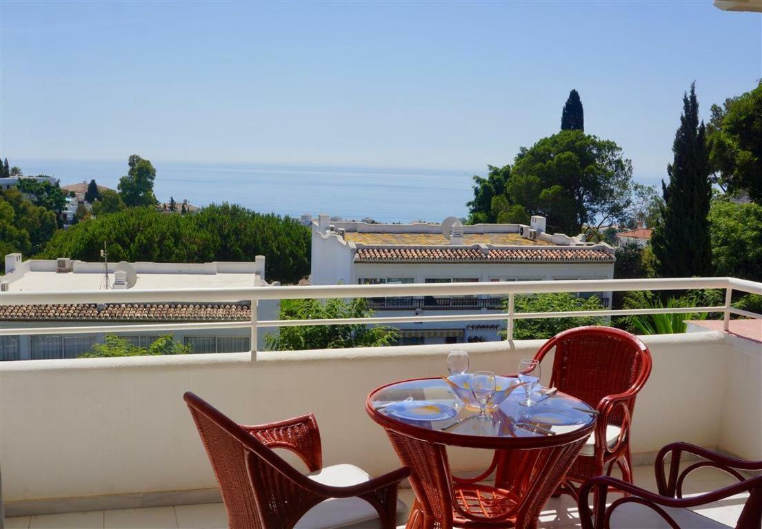Sea View Apartment In Miraflores Sitio de Calahonda Exterior photo